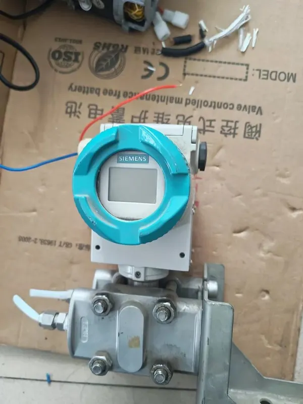 Датчик давления Siemens 7MF4433-1BA02-2AB6-Z SITRANS P DS III Pressure Transmitt