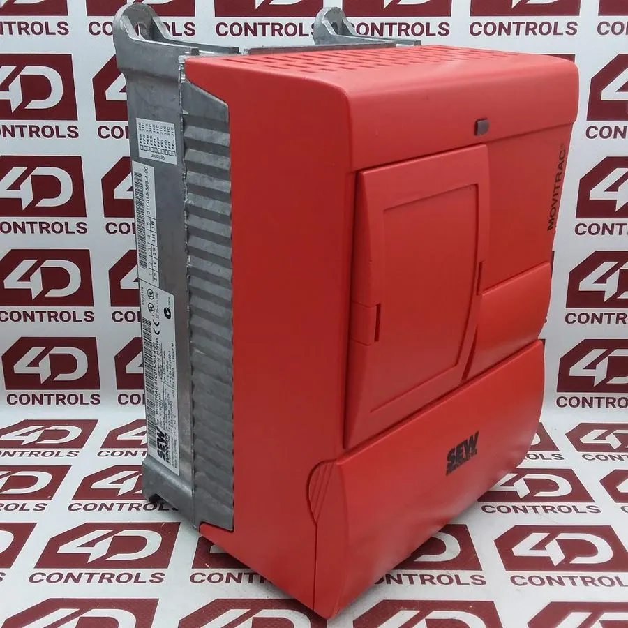 Частотный преобразователь SEW Movitrac 31C015-503-4-00 Drive Inverter 2.8kW