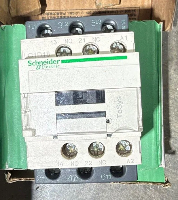 Контактор LC1D18G7 IEC Contactor, TeSys Deca, Nonreversing 18A 10HP at 480VAC
