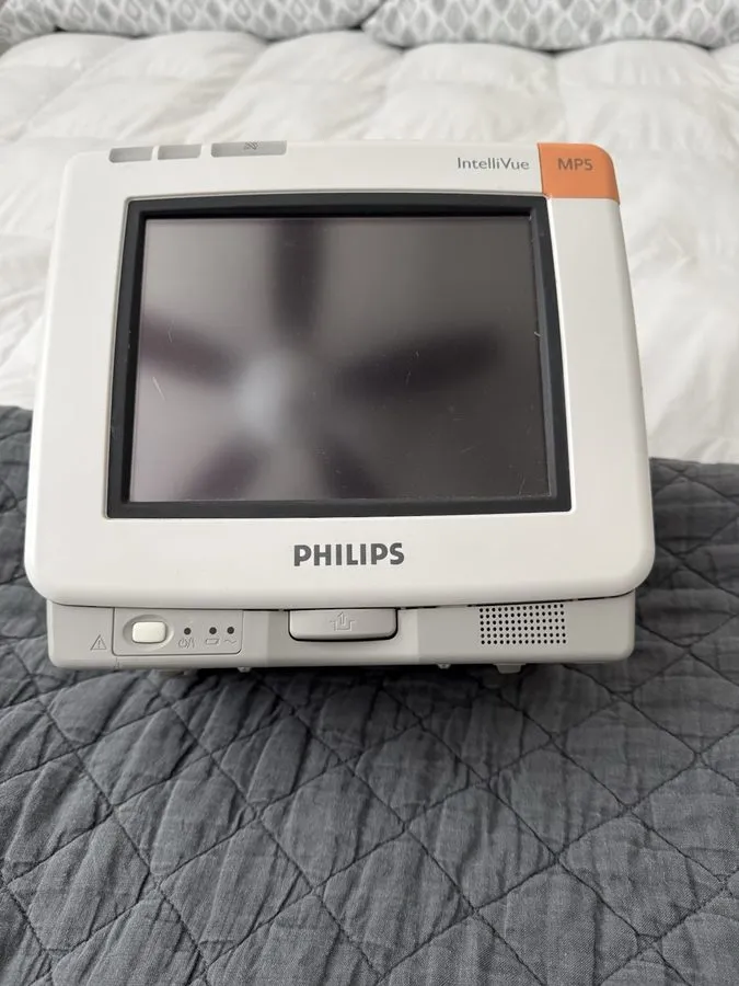 Монитор пациента 2009 Philips MP5 865024 (M8105A) Multi-parameter Monitor W/ Lea