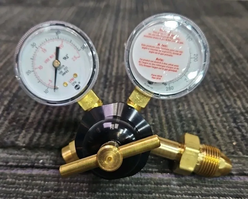 Трубопроводная арматура Miller Pressure Gas Regulator OM-263230B PSI 3000; Argon