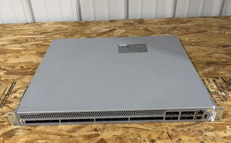 Коммутатор Arista DCS-7050Q-16-R 16-Port 40Gb QSFP+ Switch w/ 8x 10Gb SFP+