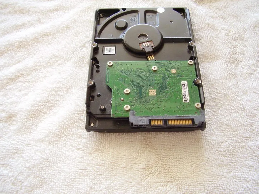 Жёсткий диск Seagate ST9300653SS 300GB 15K.3 2.5" 6Gbps Internal SAS HARD DRIVE — фото лота 2