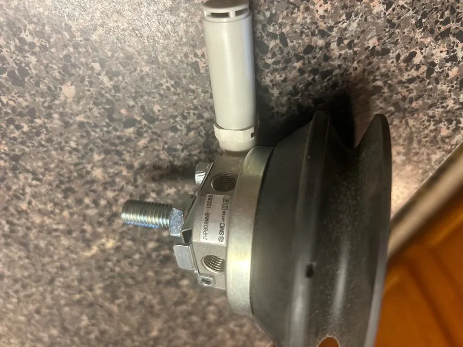 Вакуумный эжектор SMC ZHP80BMNB-10C6S vacuum ejector — фото лота 1