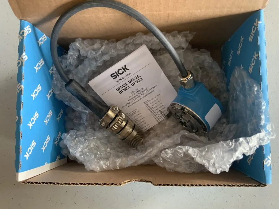 Энкодер SICK DFS21A-KCBAZ000S01 Incremental Encoder