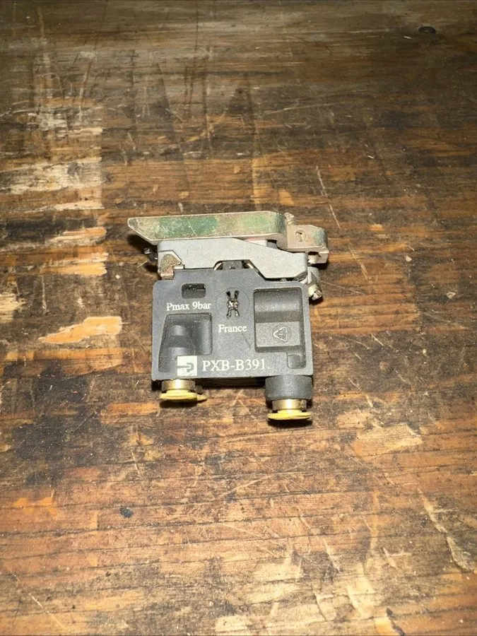 Электромагнитный клапан PXB-B3911 Parker Pneumatic Solenoid Valve PXB-B391