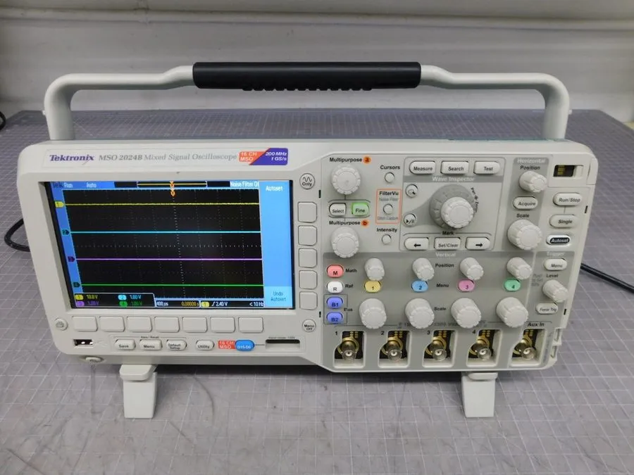 Осциллограф TEKTRONIX MSO2024B 200MHZ 4 CHANNEL 1GS/S MIXED SIGNAL OSCILLOSCOPE