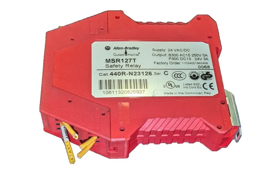 Реле безопасности 440R-N23126 Allen Bradley MSR127T Safety Relay