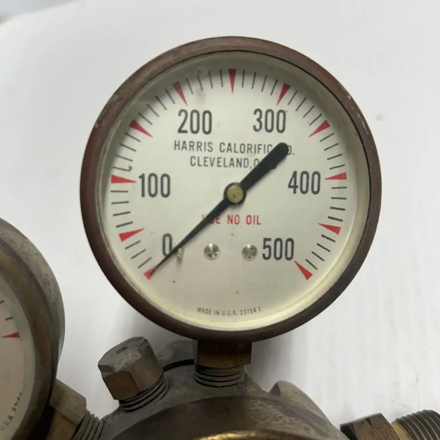 Трубопроводная арматура HARRIS 92-100 MULTISTAGE COMPRESSED GAS REGULATOR DUAL G — фото лота 2