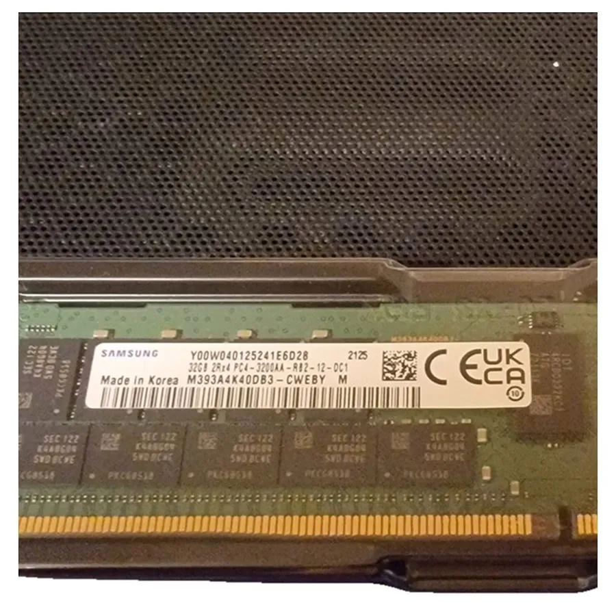 Модуль памяти SUPERMICRO M393A4K40DB3-CWE 32GB PC4-25600 DDR4-3200 2Rx4 ECC RDIM