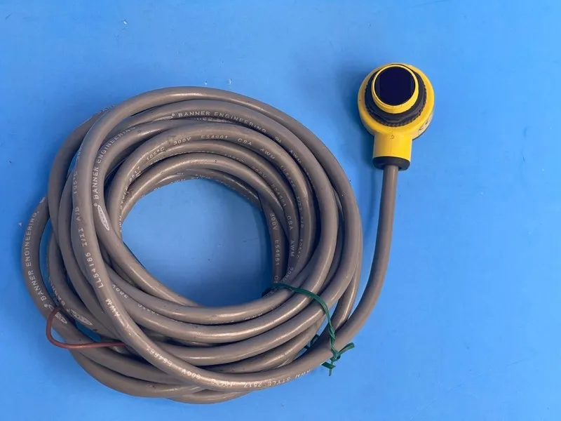 Фотоэлектрический датчик Banner Engineering T18SP6LP Photoelectric Sensor 10-30 