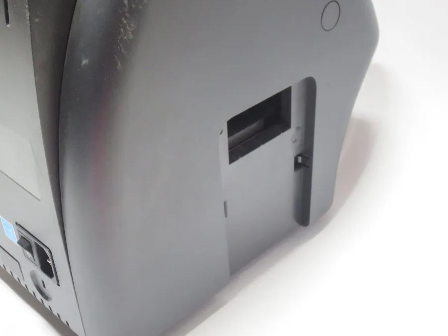 Принтер этикеток Zebra ZXP Series 7 ID Color Card Printer Z71-0M0C0000US00
