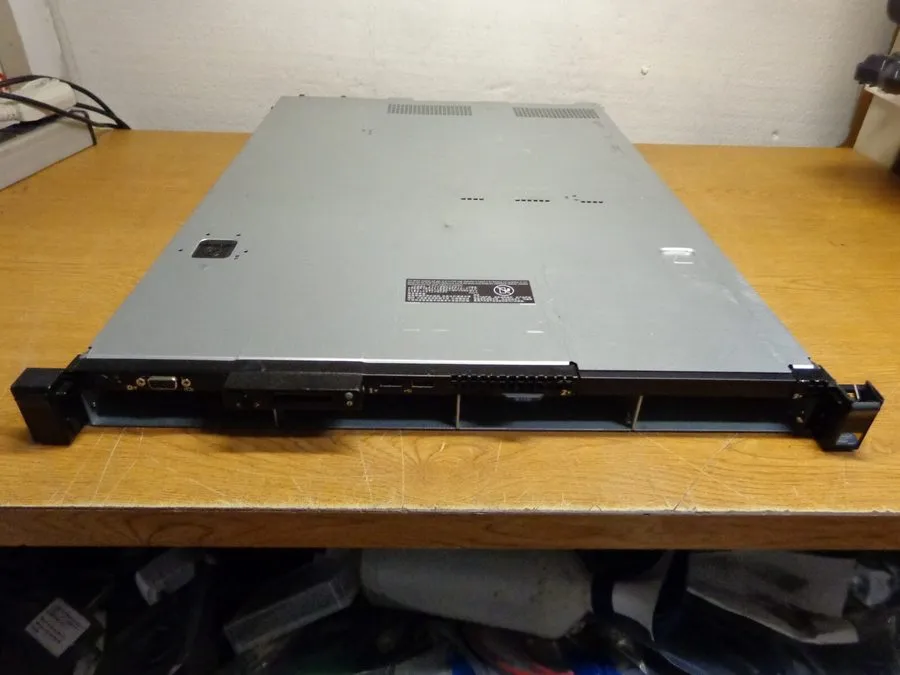 Сервер Dell PowerEdge R310 1U Rack Server Xeon DDR3 SAS/SATA iDRAC No HDD No OS