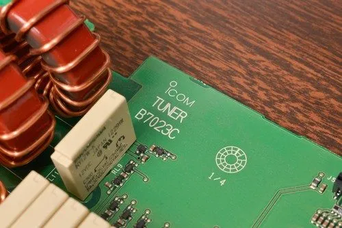 Радиостанция ICOM IC-7600 PARTS: AUTO ANTENNA TUNER B7023C