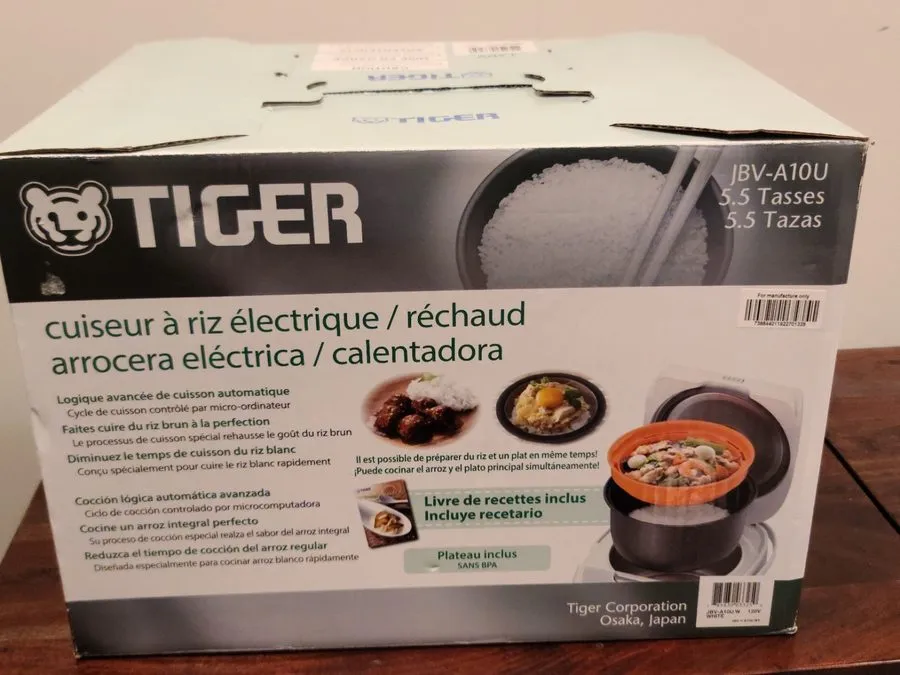 Рисоварка TIGER JBV-A10U 5.5-Cup (Uncooked) Micom Rice Cooker and Warmer with Ta — фото лота 2
