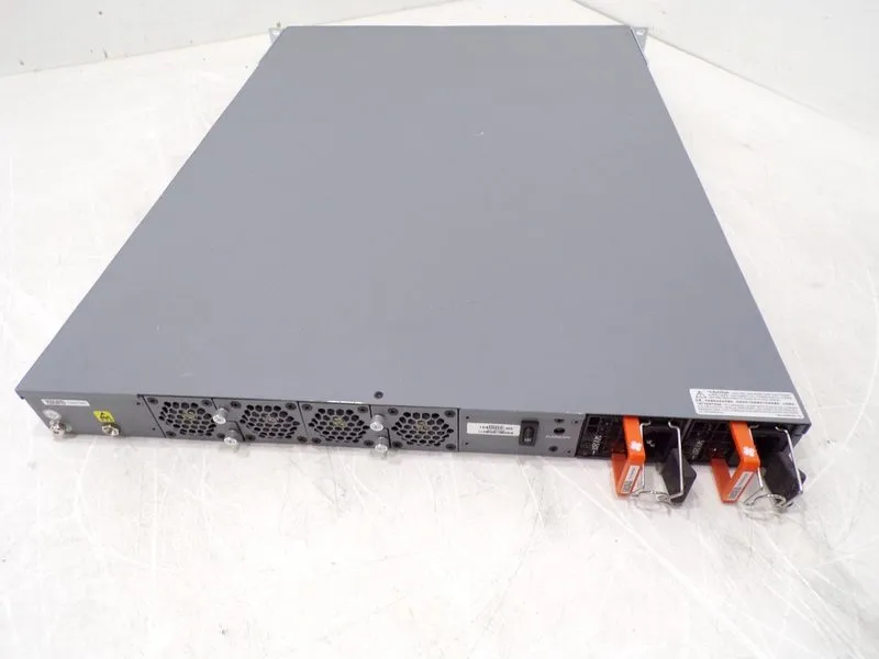 Межсетевой экран Juniper SRX4100-SYS-JB-AC 8-Port 10G SFP+ Secure Services Gatew — фото лота 2