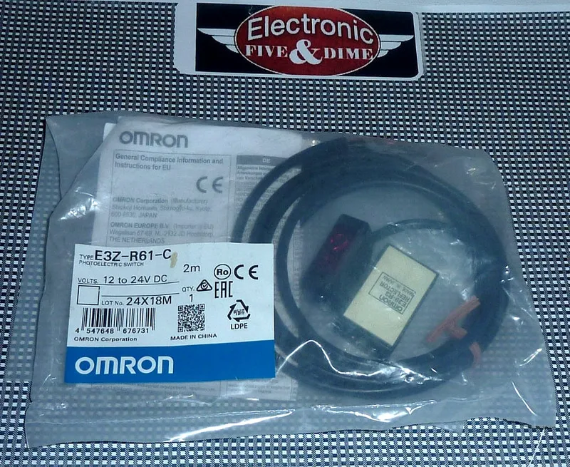 Фотоэлектрический датчик Omron E3Z-R61 Photoelectric Switch Sensor 12-24V DC