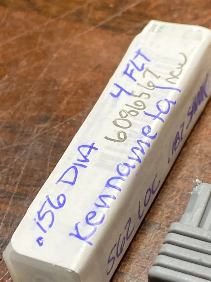 Режущий инструмент Kennametal 4SE0156IR056A Carbide End Mill 6086567 KC633M (D24