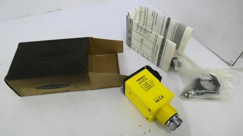 Фотоэлектрический датчик Banner Q45BB6FQ Photoelectric Sensor 10-30VDC 250mA