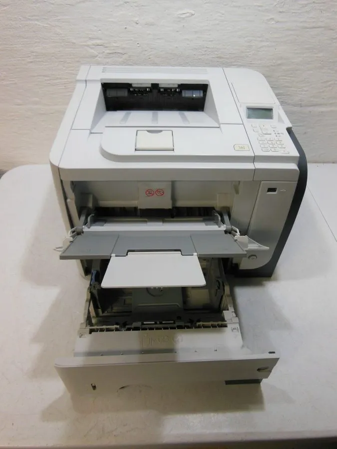 Лазерный принтер HP LaserJet Enterprise P3015n Laser Printer CE527A