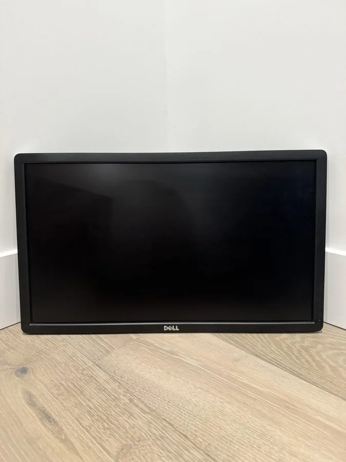 Монитор Dell UltraSharp U2312HM 23" LED Monitor 4-Port USB VGA DVI 1080p 2GFKN — фото лота 2
