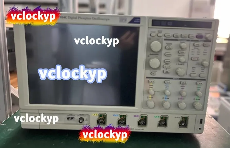 Осциллограф Tektronix DPO7104C Oscilloscope, 1 GHz Bandwidth