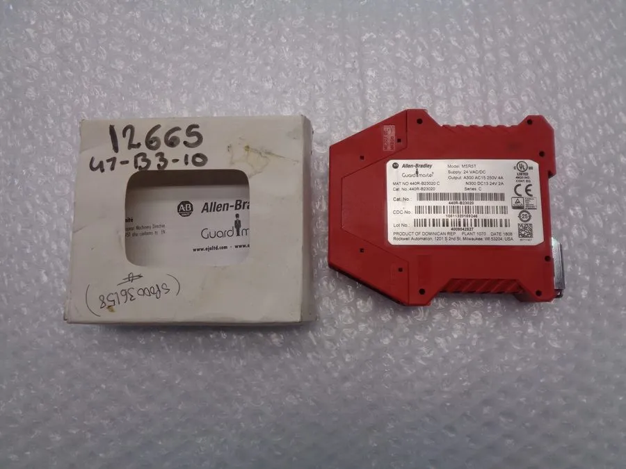 Реле безопасности MSR5T ALLEN BRADLEY 440R-B23020 GUARD MASTER MONITORING SAFETY