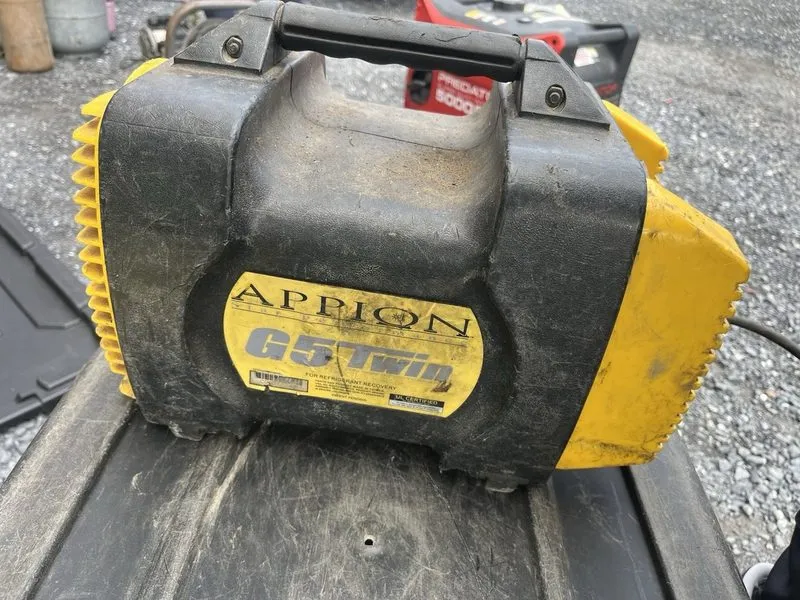 Станция обслуживания кондиционеров Appion G5TWIN Refrigerant Recovery Machine — фото лота 3