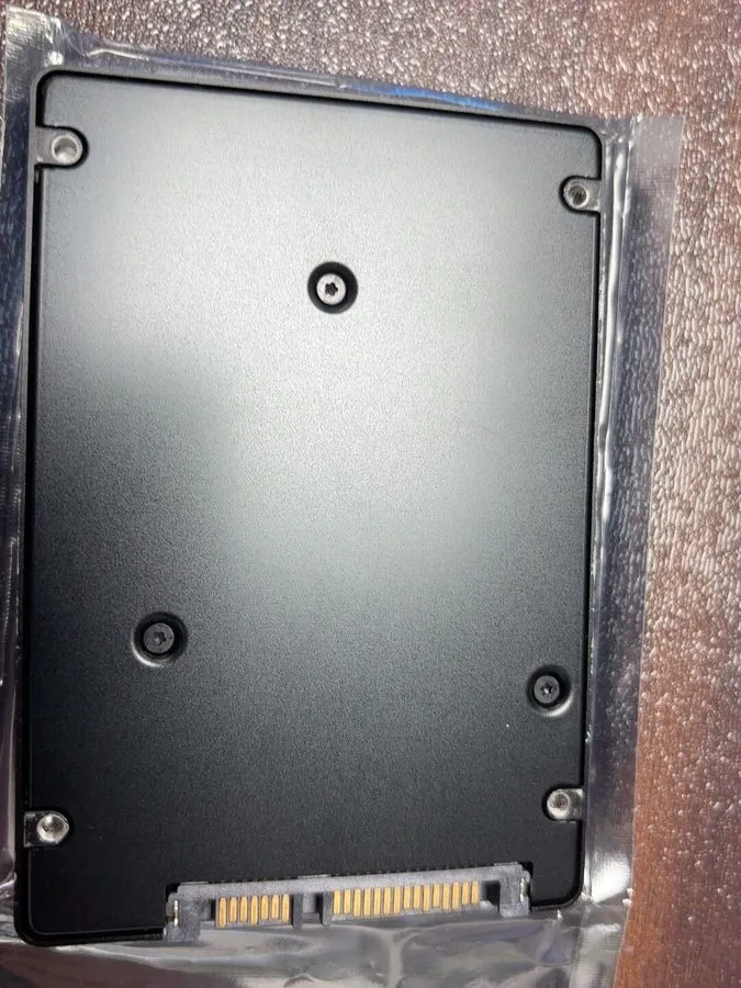 SSD-накопитель Samsung PM863a 1.92TB SATA 6Gb/s 2.5 in Enterprise SSD MZ7LM1T9HM