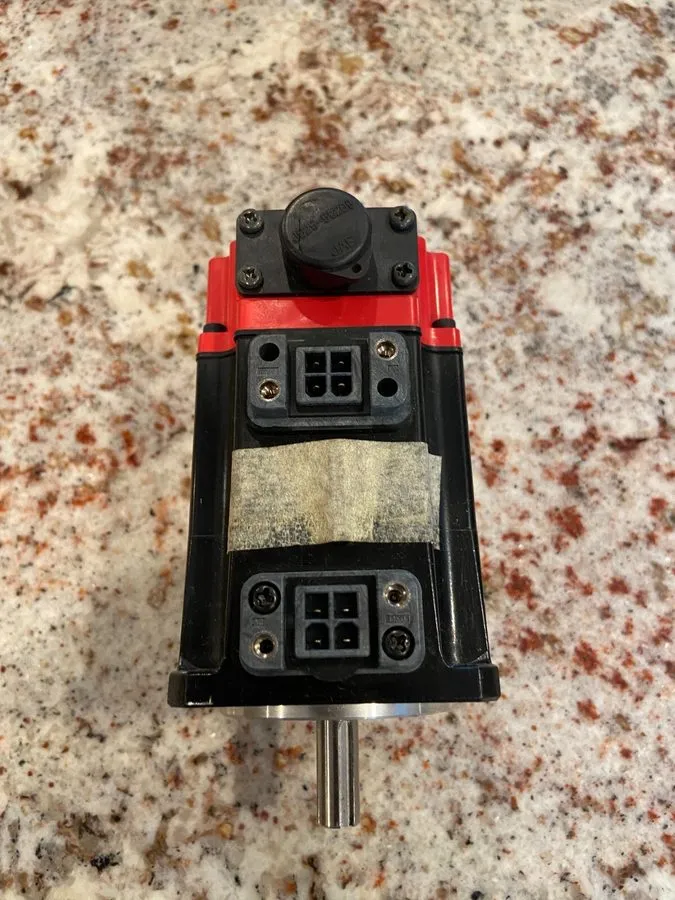 Серводвигатель Fanuc AC Servo Motor BiS 0.4/5000 A06B-0114-B804 — фото лота 2