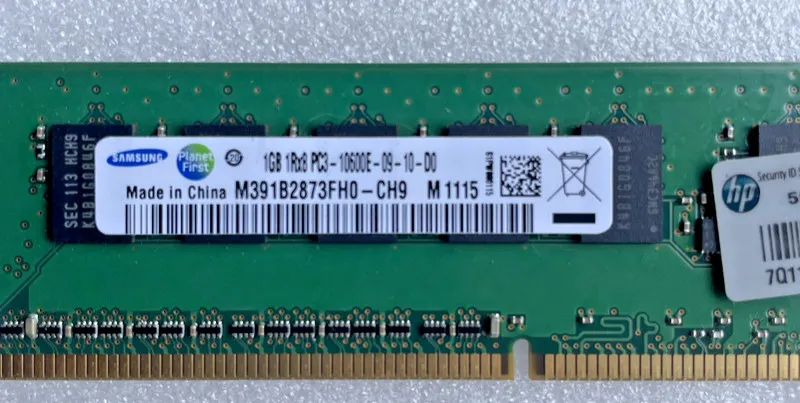 Модуль памяти SAMSUNG M391B2873FH0-CH9 1GB 1Rx8 PC3-10600E ECC HP P/N 500208-562 — фото лота 2