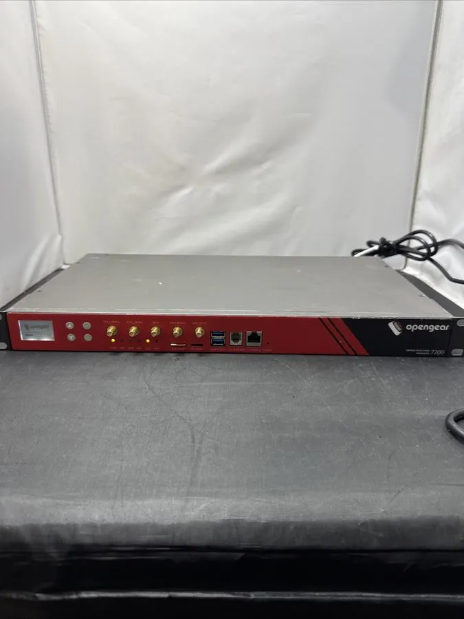 Кабель Opengear IM7200 IM7232-2-DAC 32 Port Console Server Remote Management — фото лота 1