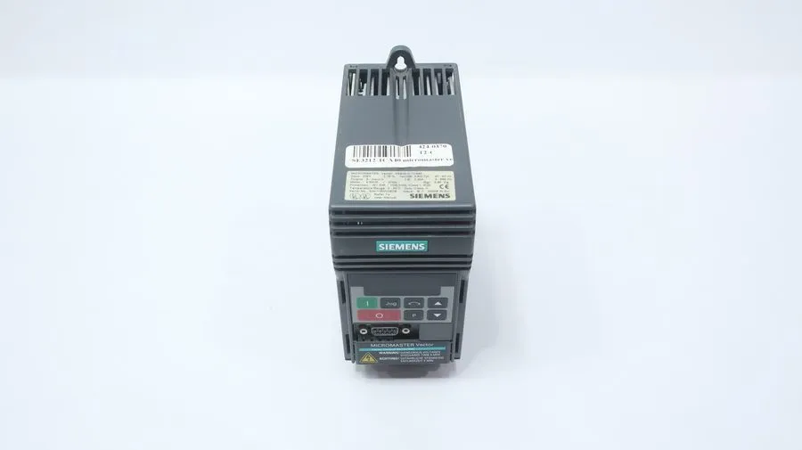 Частотный преобразователь Siemens 6SE3212-1CA40 Micromaster Vector Vfd Drive 230
