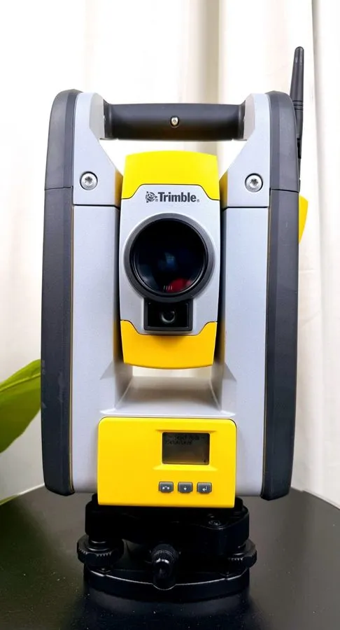 Тахеометр Trimble RTS873 DR HP Robotic Total Station Surveying w/ Hard Case