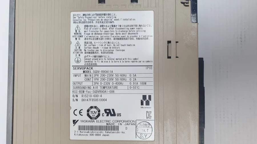 Сервопривод YASKAWA SGDV-R90A11A Servo Drive