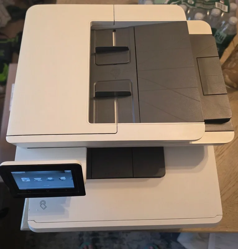 Лазерный принтер HP Color LaserJet Pro MFP M477FDN All-In-One Laser Printer Page