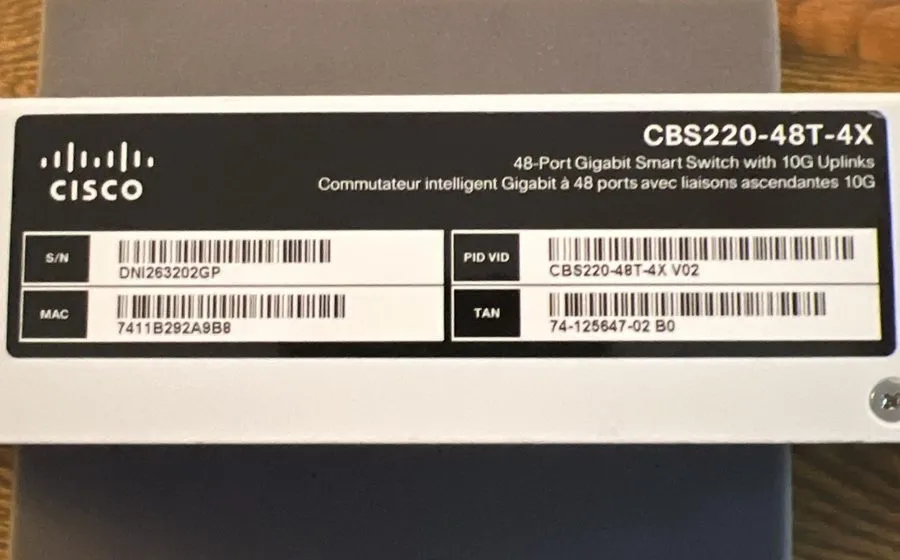 Коммутатор CISCO CBS220-48T-4G 48-Port Gigabit Ethernet Business Series Switch C — фото лота 1