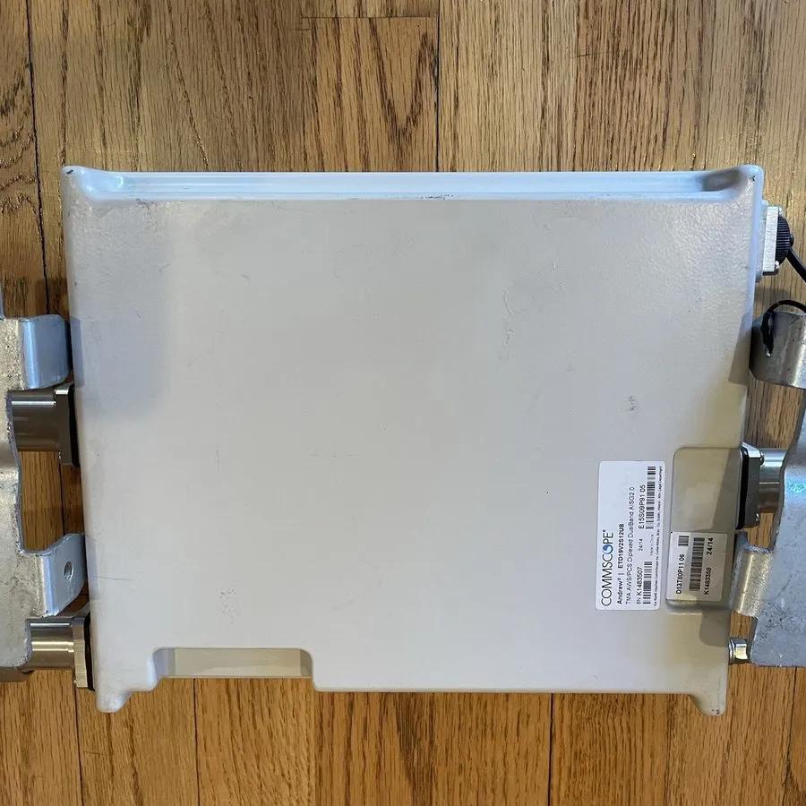 Усилитель CommScope ETD19V2S12UB E15S09P91 Twin TMA Tower Mounted Amplifier PCS 
