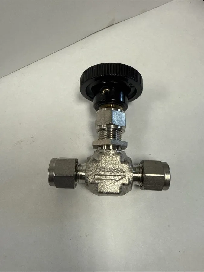 Клапан PC X Swagelok SS-1RS4 SS Integral Bonnet Needle Valve, UK#350