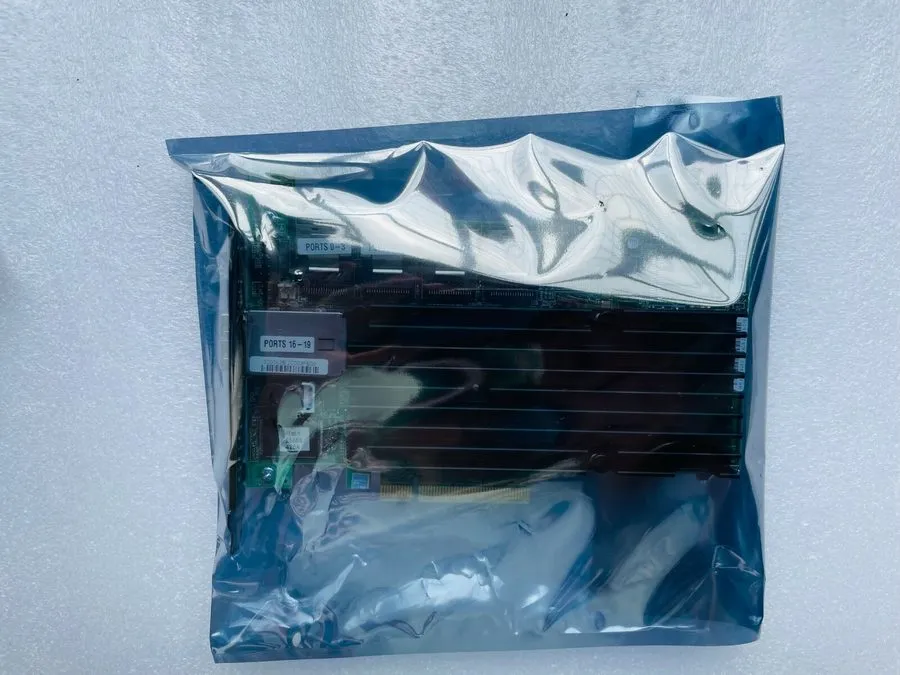 Контроллер LSI MegaRAID MR SAS 9280-16i4e 6GB/s SAS PCIe RAID Controller Card
