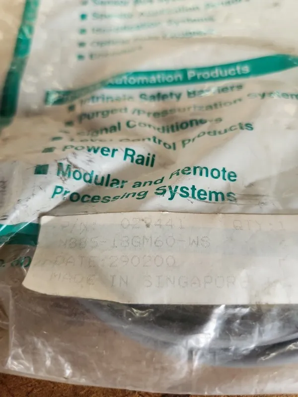 Датчик приближения Pepperl+ Fuchs NBB5-18GM60-WS 250VAC 200mA Proximity Sensor 1