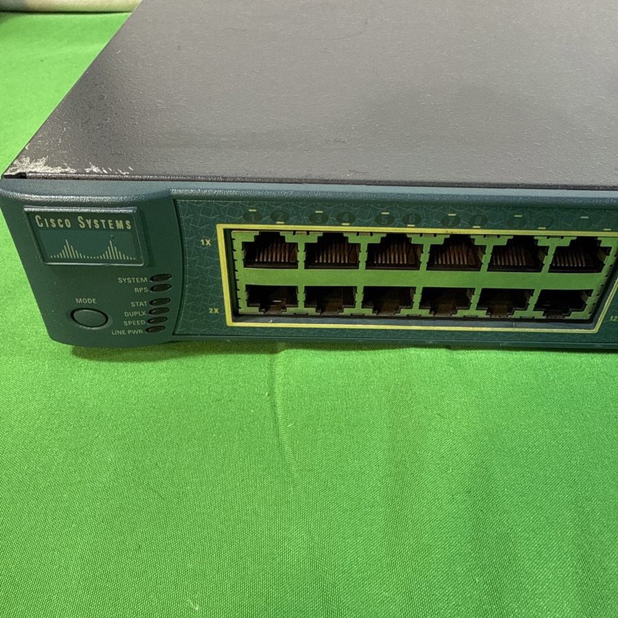 Коммутатор Cisco Catalyst 3500 Series XL WS-C3524-XL-EN 24 Port Ethernet Switch