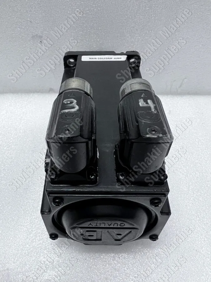 Серводвигатель High Quality Allen-Bradley Servo Motor MPL-A320P-SJ74AA — фото лота 2