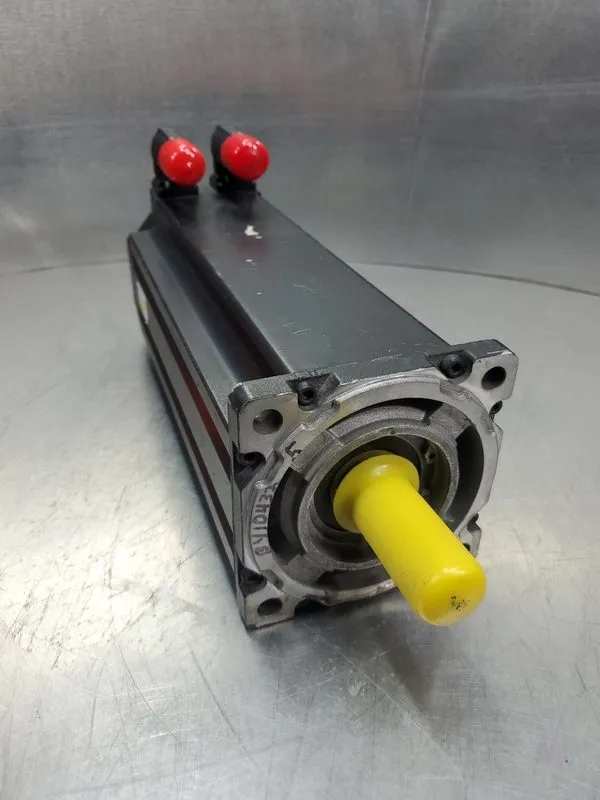Серводвигатель Allen-Bradley MPL-B4560F-MJ74AA Servo Motor — фото лота 1