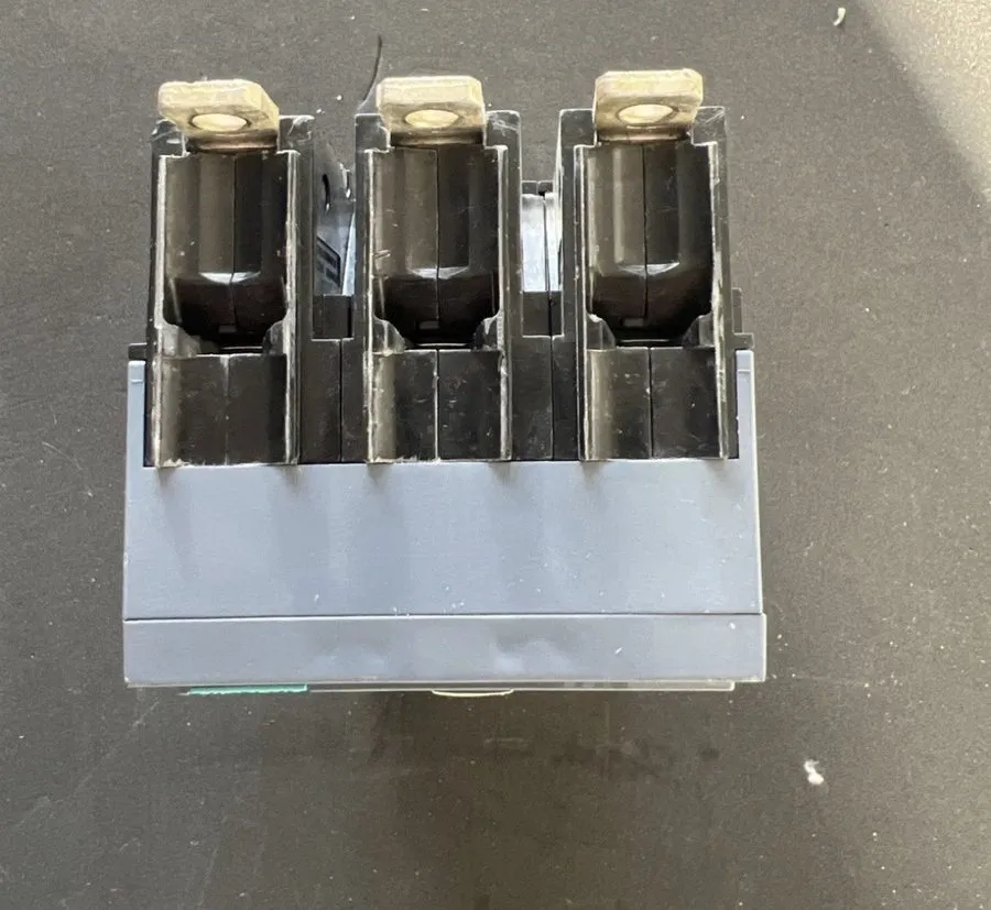 Автоматический выключатель Siemens 3VA4150-6ED34-0AA0 Circuit Breaker 3P/50A /48