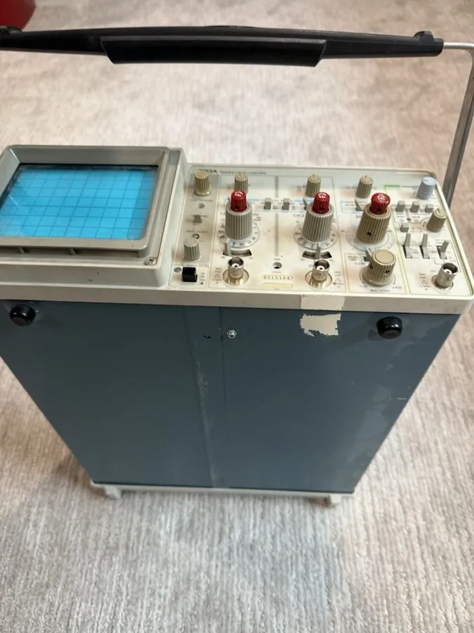 Осциллограф Tektronix 2213 Analog Oscilloscope 60MHz 2 ch