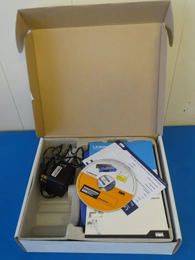 Маршрутизатор Cisco Linksys BEFSX41 Broadband Firewall Router 4-Port 10/100