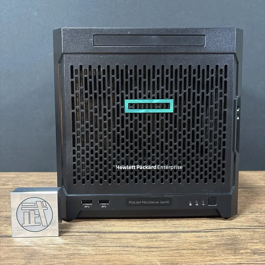 Сервер HP HPE Proliant Gen10 Microserver, AMD Opteron X3216, 8GB DDR4 RAM No OS