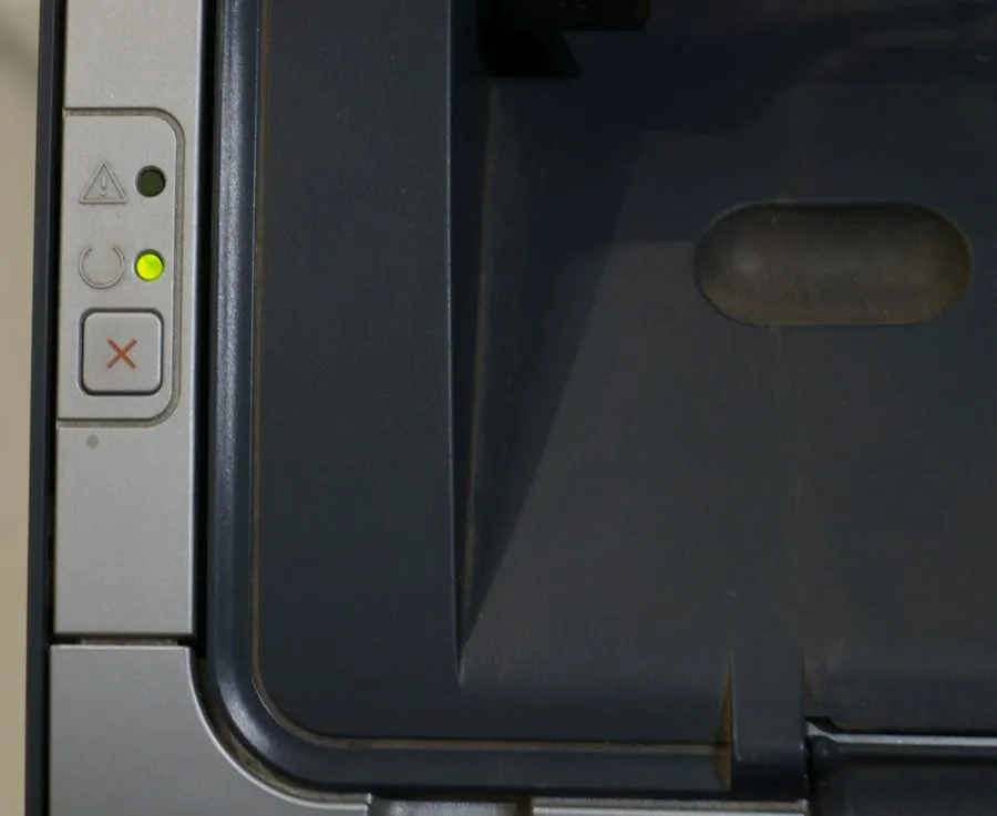 Лазерный принтер HP Laserjet P1006 CB411A Monochrome Desktop Laser Printer