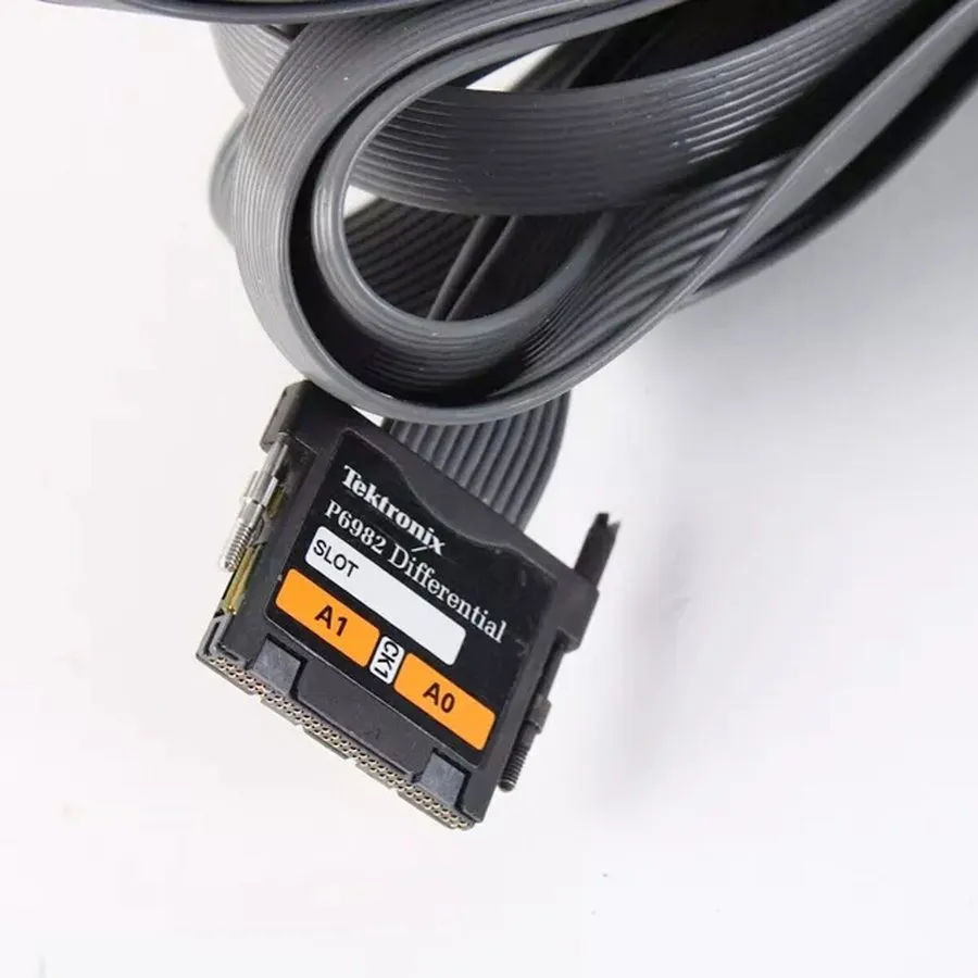 Логический анализатор Tektronix P6982 17 Channel High Density Logic Analyzer Pro